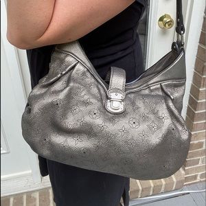 Louis Vuitton XS Mahina hobo shoulder bag
